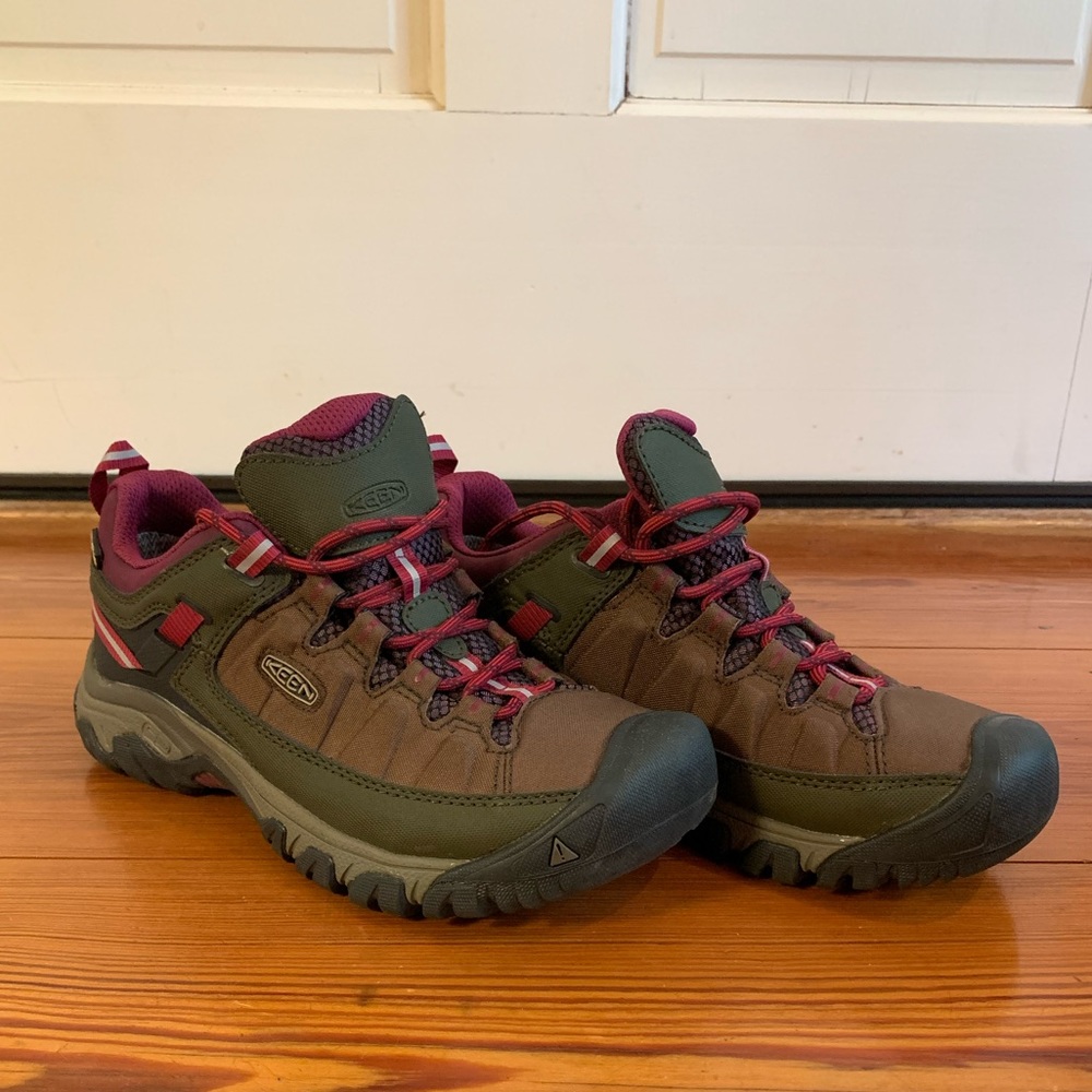 Keen Targhee 3 Low Top Hiking Sneakers Boots